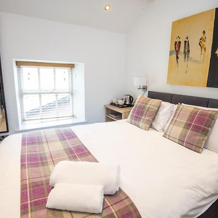 Healds Hall Hotel Cleckheaton Εξωτερικό φωτογραφία