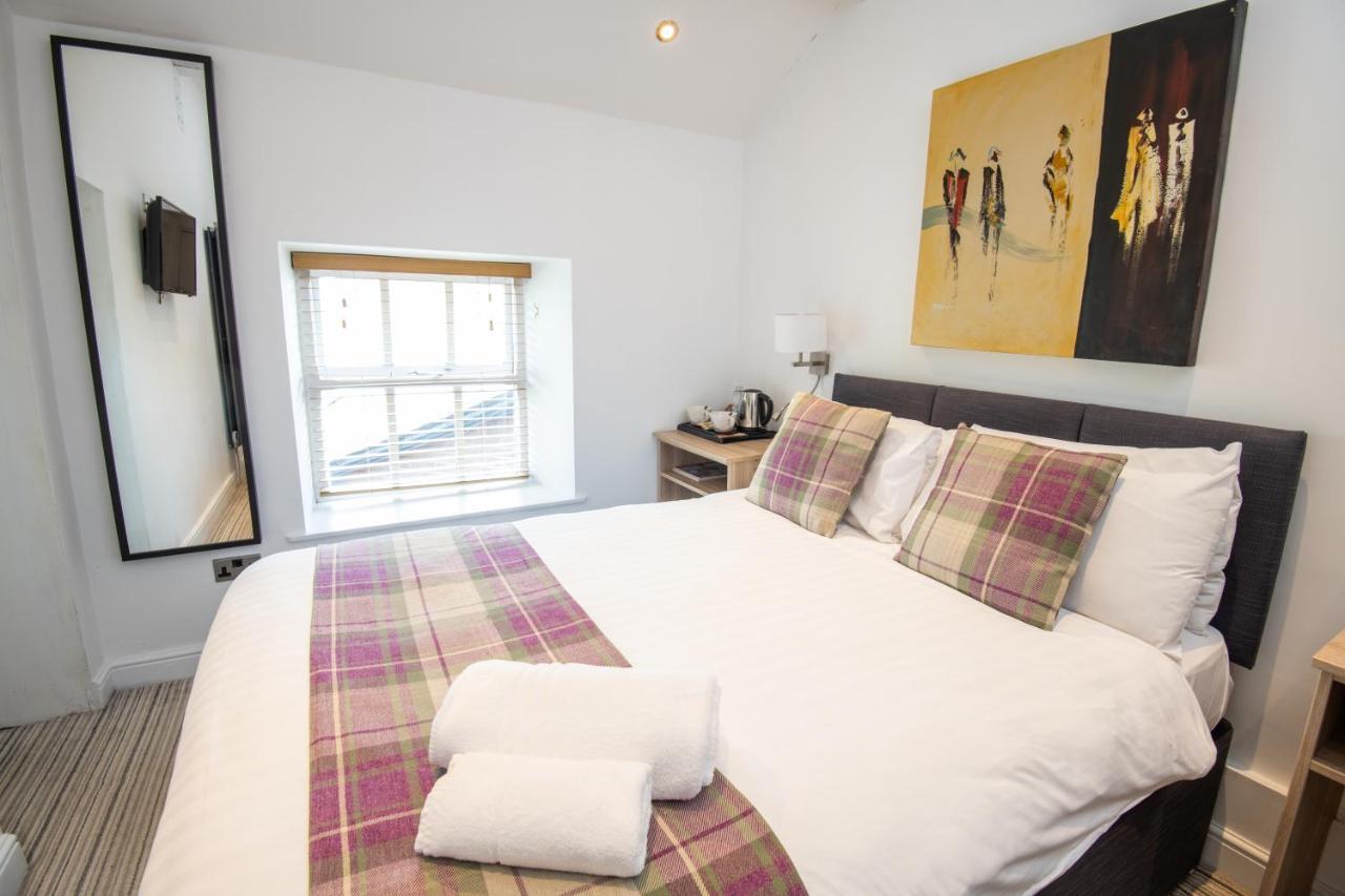 Healds Hall Hotel Cleckheaton Εξωτερικό φωτογραφία