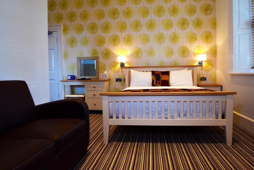 Healds Hall Hotel Cleckheaton Εξωτερικό φωτογραφία