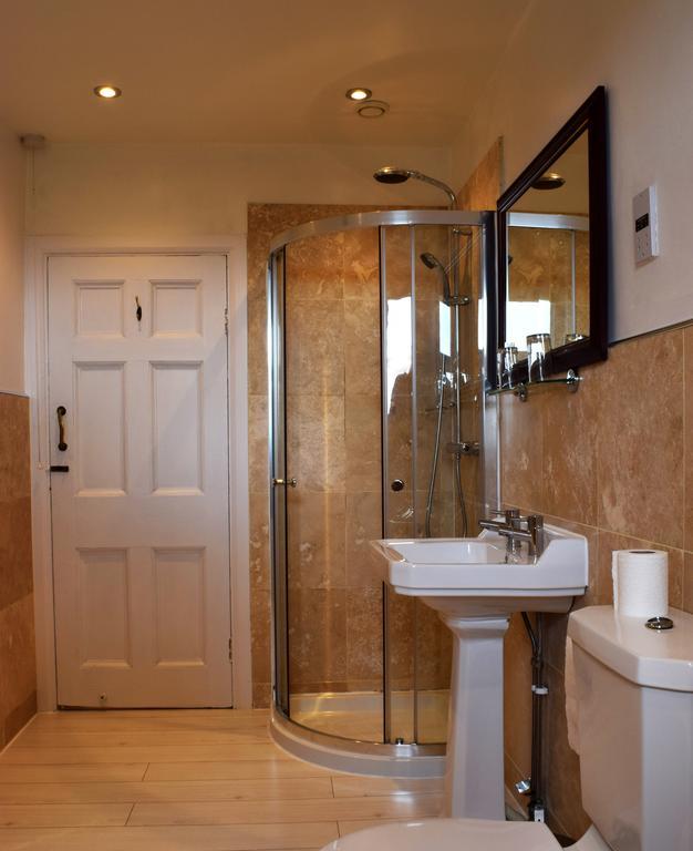 Healds Hall Hotel Cleckheaton Εξωτερικό φωτογραφία