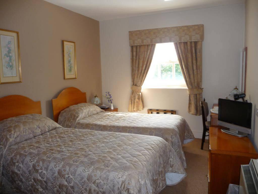 Healds Hall Hotel Cleckheaton Εξωτερικό φωτογραφία